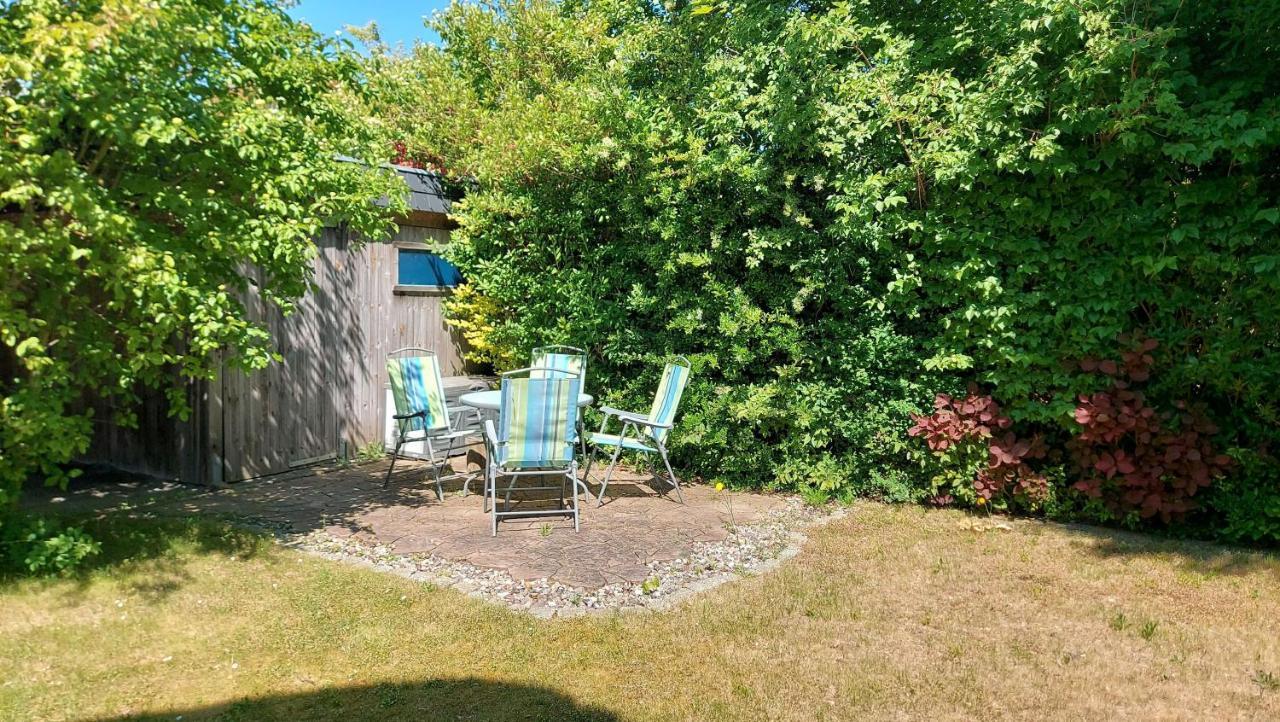 Ferienwohnung Im Uhlenhuus Wiek auf Rügen Exteriér fotografie